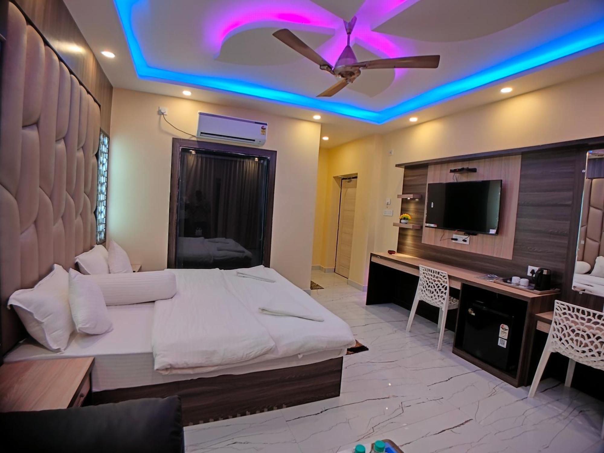 The Triton Beach Resort Mandarmani Exterior photo