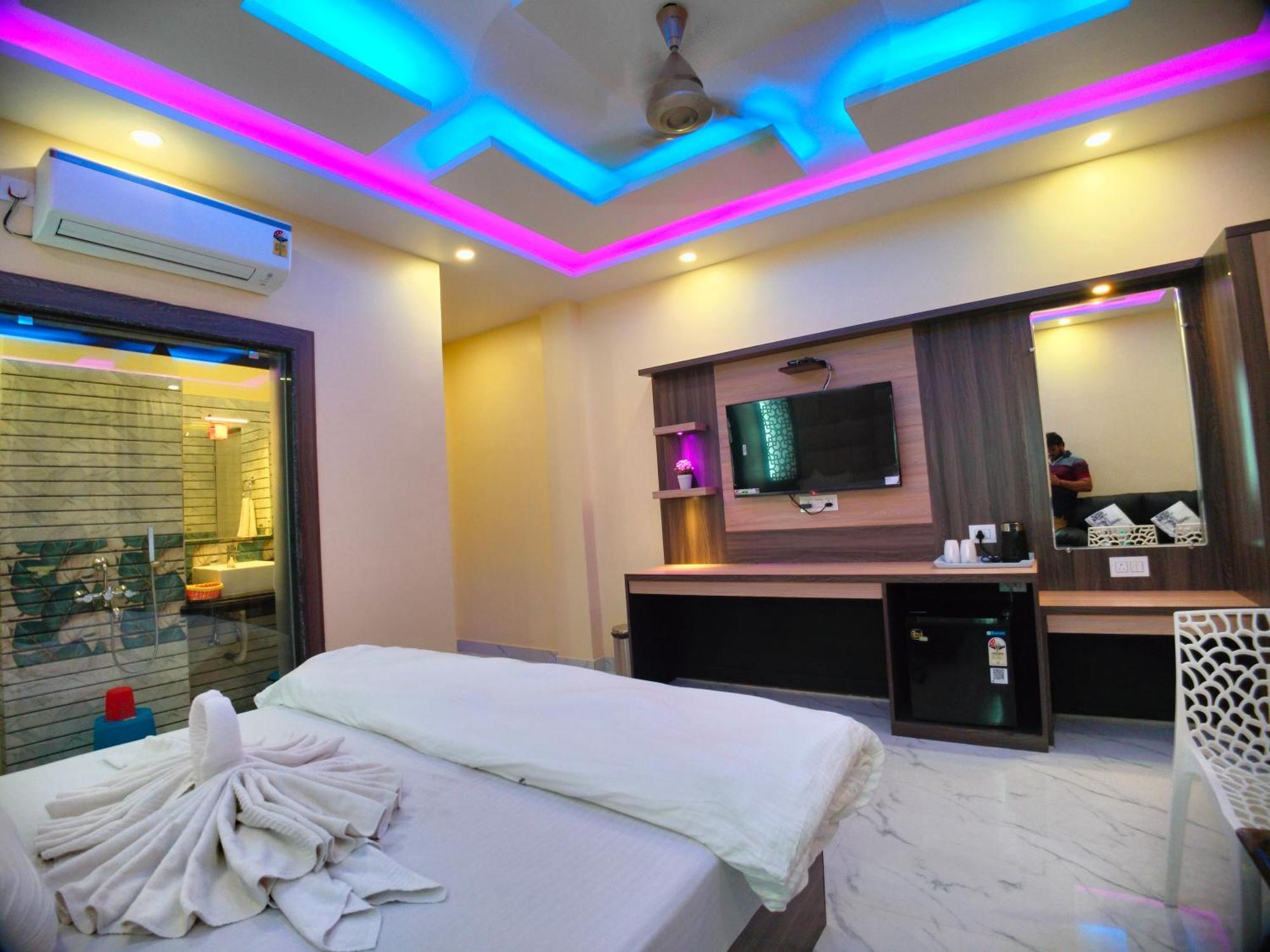 The Triton Beach Resort Mandarmani Exterior photo